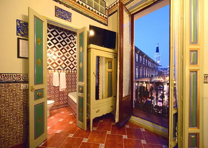 Hostal Horizonte Madrid "Check-In On-Line Recepcion 14H-23H"